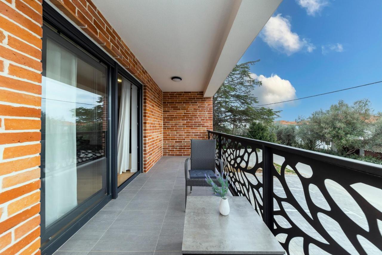 זאדאר Apartment Marianne , Parking Free , 2 Bedroom & 2 Bathroom , Modern & Cozy מראה חיצוני תמונה