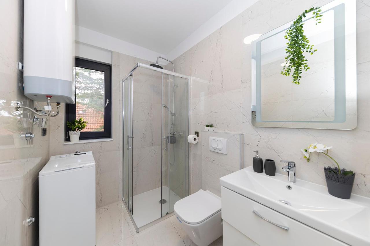 זאדאר Apartment Marianne , Parking Free , 2 Bedroom & 2 Bathroom , Modern & Cozy מראה חיצוני תמונה